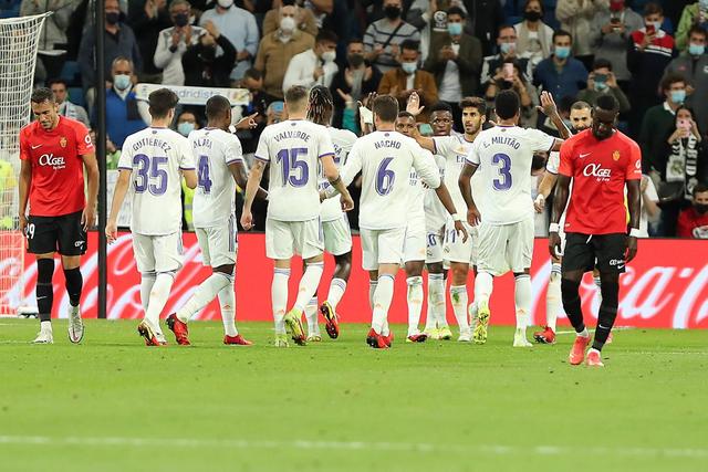 贝尔预测赛季末冠军 欧冠皇马 金球奖姆巴佩